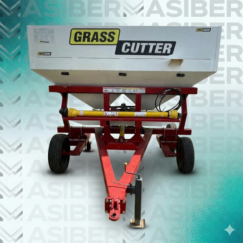 FERTILIZADORA GRASS CUTTER MB 3200 AR
